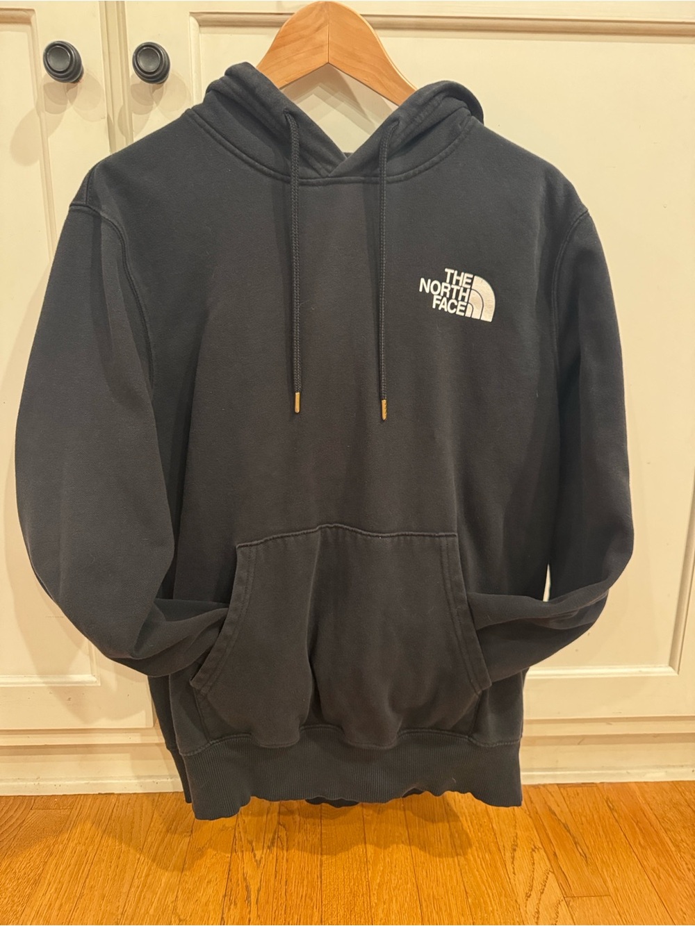 The North Face Men's Black Pullover Hoodie with White Logo fleece